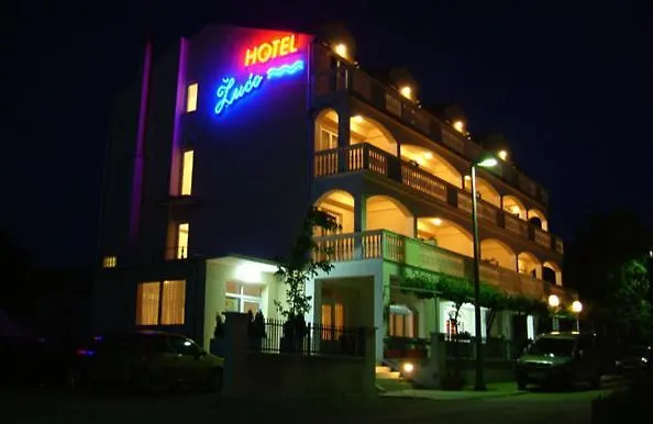 Hotel Zuco Biograd Na Moru